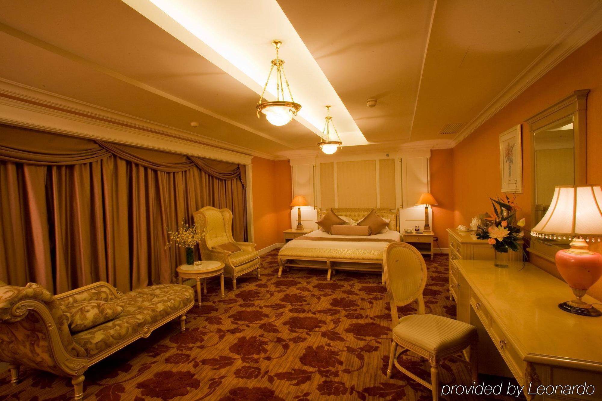 Oriental Riverside Bund View Hotel Шанхай Экстерьер фото