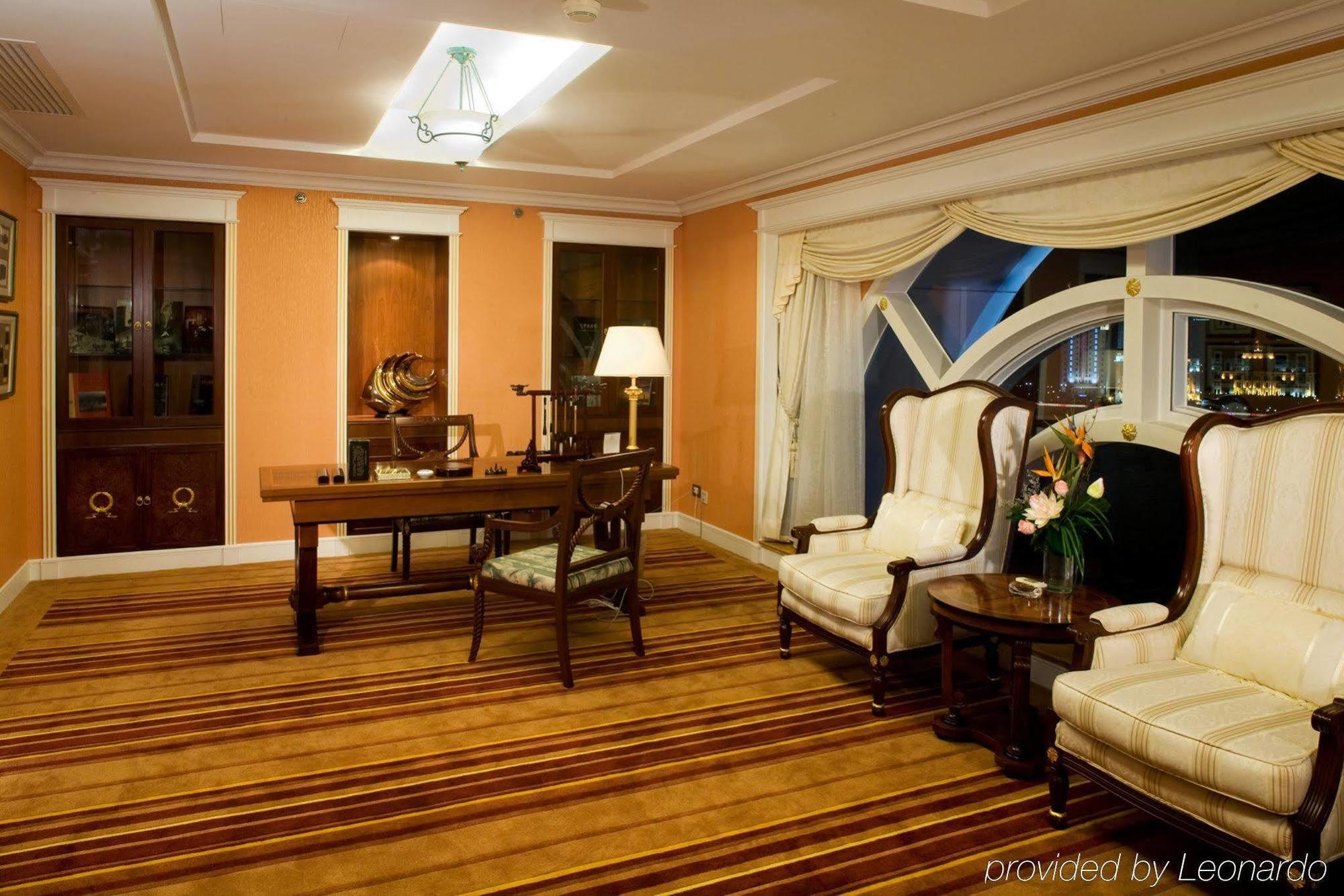 Oriental Riverside Bund View Hotel Шанхай Экстерьер фото
